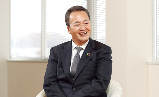 President and CEO Hiroshi Geshiro