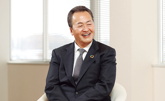 President and CEO Hiroshi Geshiro